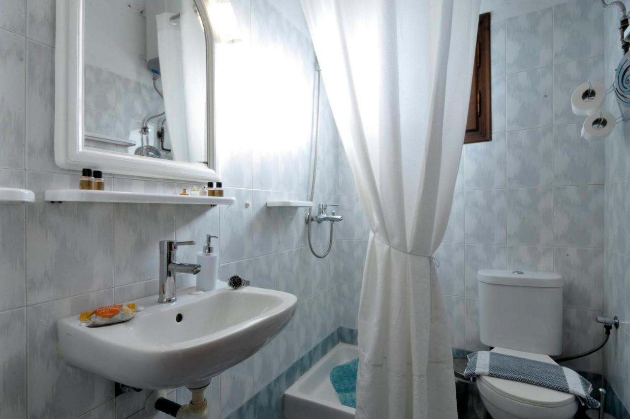 Kloudas Apartments Pótamosz Kültér fotó