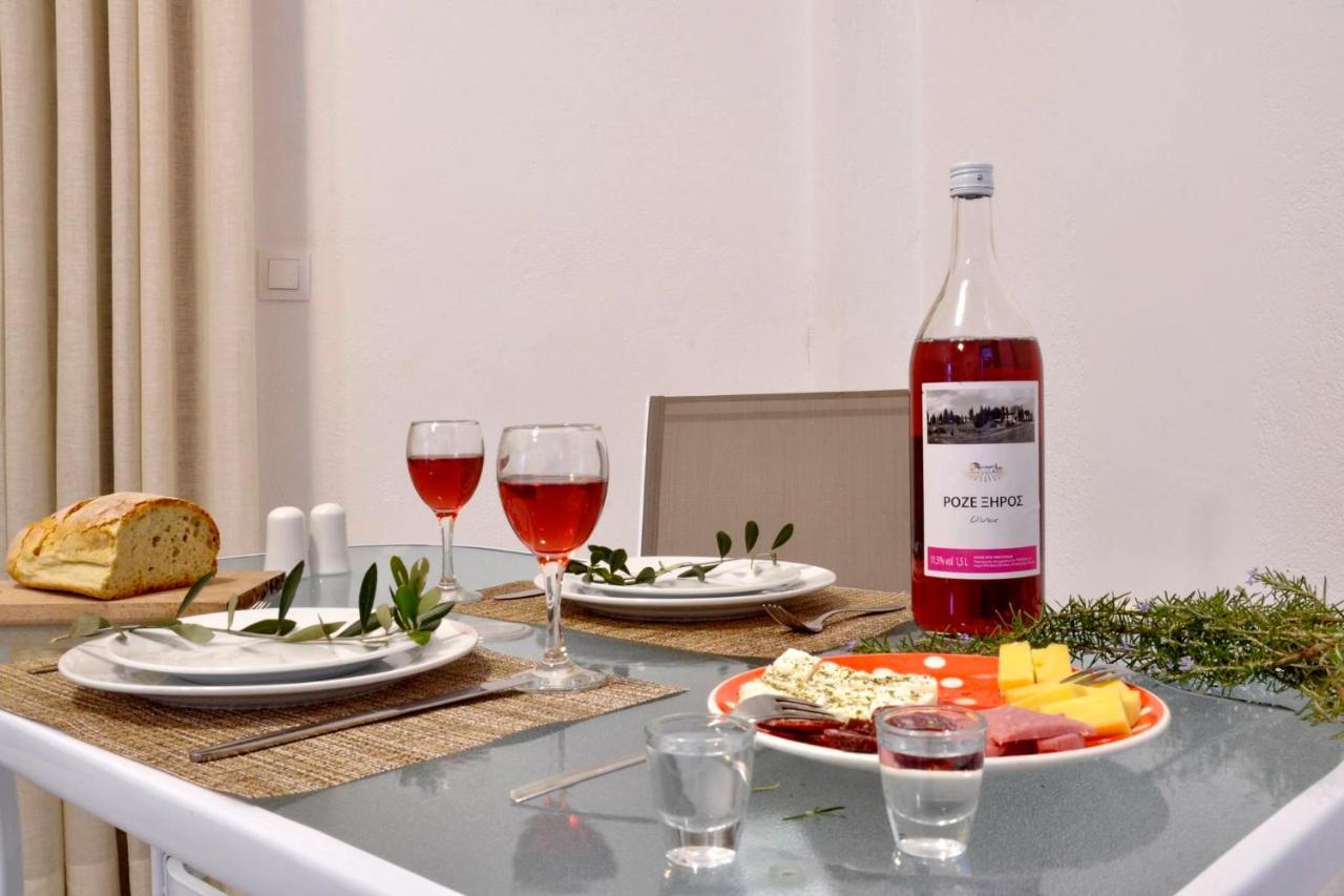 Kloudas Apartments Pótamosz Kültér fotó